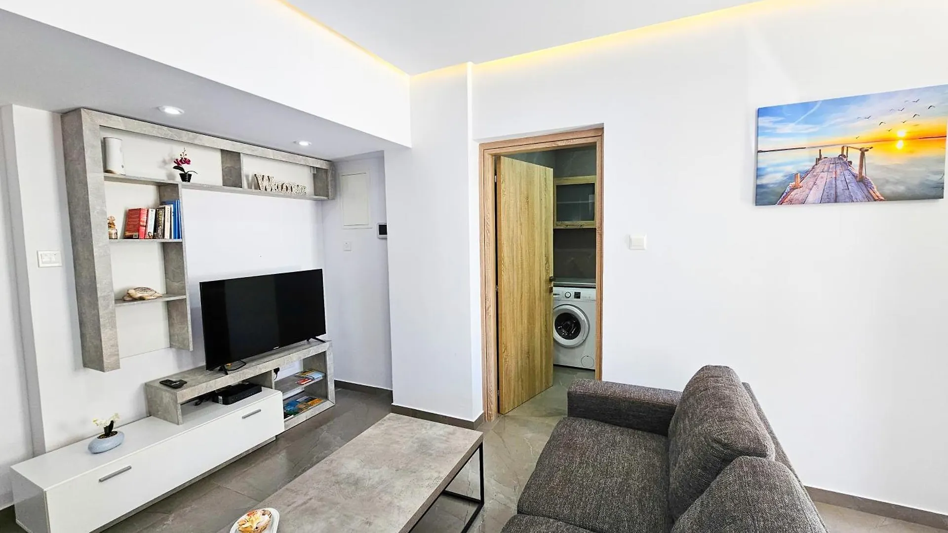 Eviathe Apartments Larnaca 0*,  Cyprus